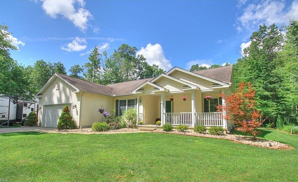 1st image of 8074 Autumn Dr