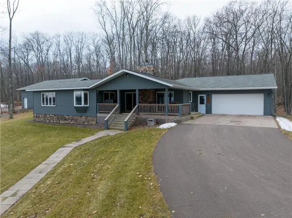 N5877 Lake Road, Stone Lake, WI 54876