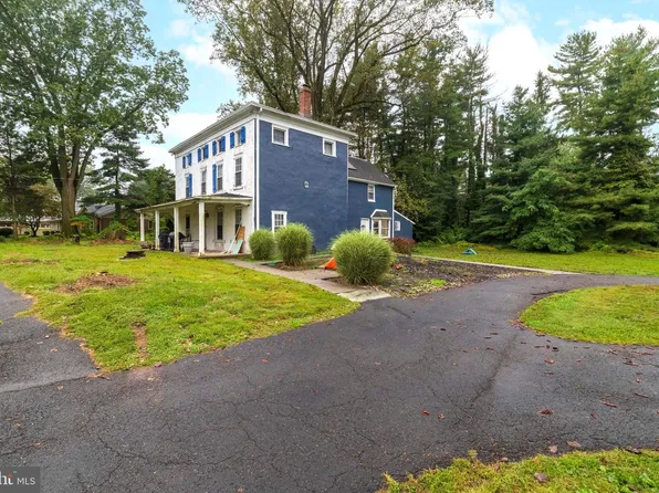 3636 Pine Rd, Huntingdon Valley, PA 19006