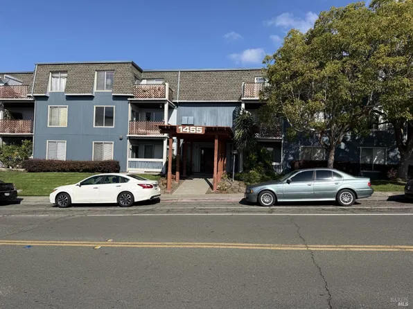 1455 N Camino Alto #328, Vallejo, CA 94589