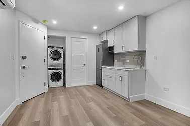 21 Polhemus Place, #BF