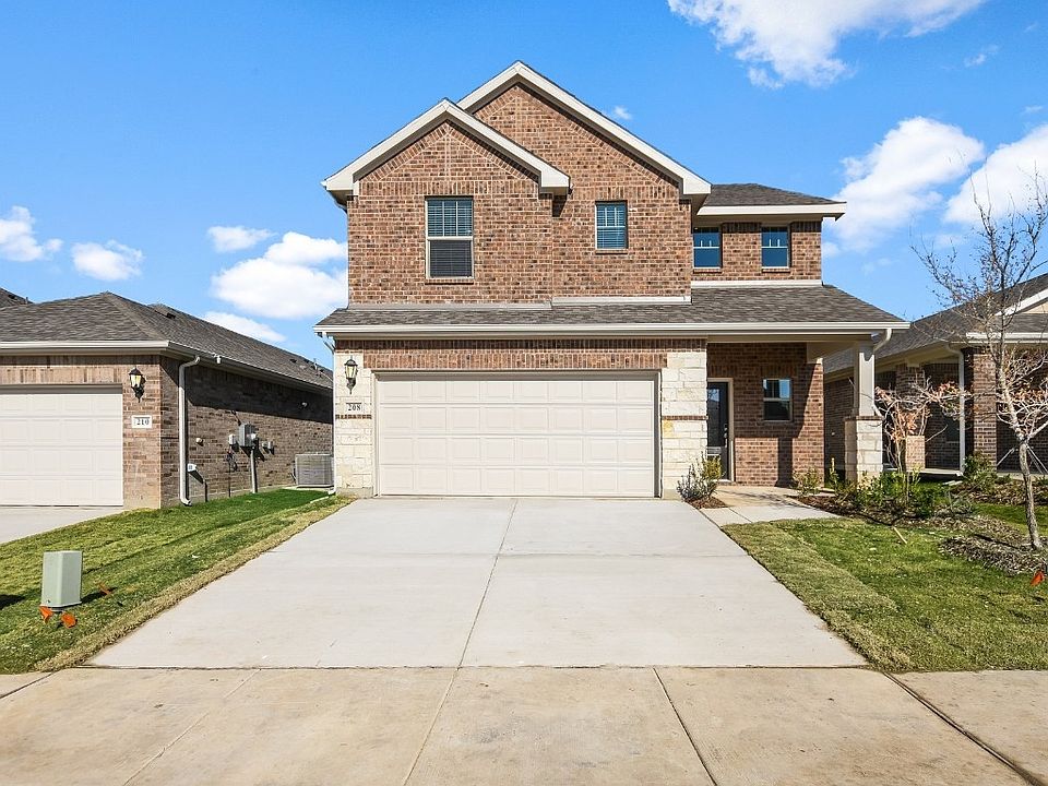 1st image of 208 Goosewood Dr