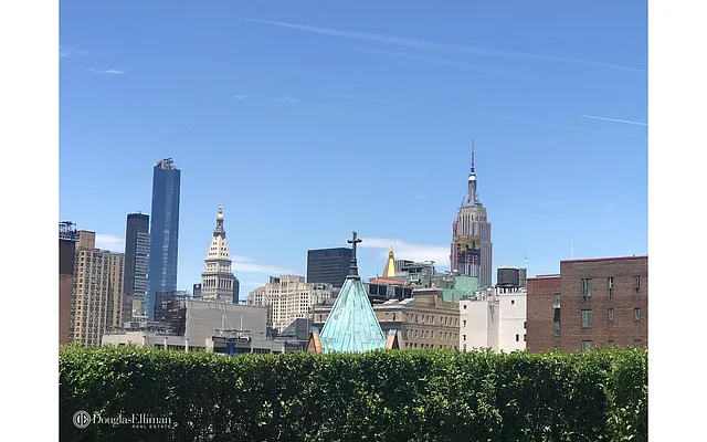 Rented by Douglas Elliman | media 21