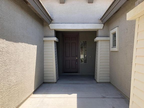 4th image of 18653 E Seagull Dr