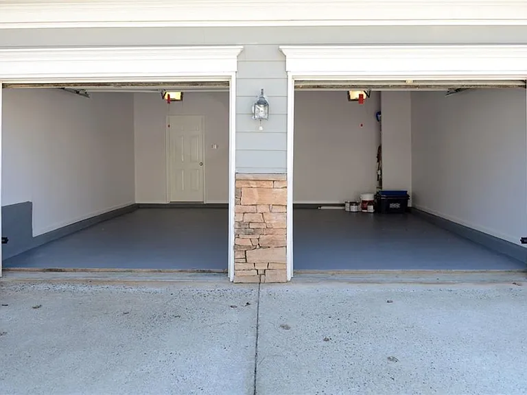 2048 Fosco Dr — Photo 25