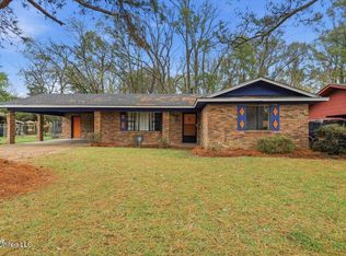 6650 Abraham Lincoln Dr, Jackson, MS 39213