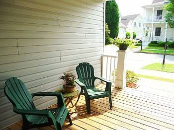 2nd image of 722 Gardenside Cir SE