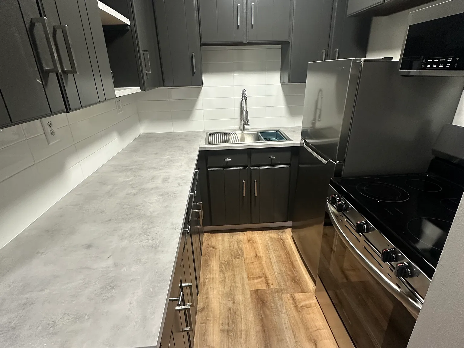 1 bed, 750 sqft, $1,050 — Photo 4