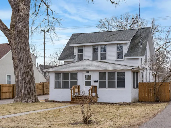 3913 Halifax Ave N, Robbinsdale, MN 55422