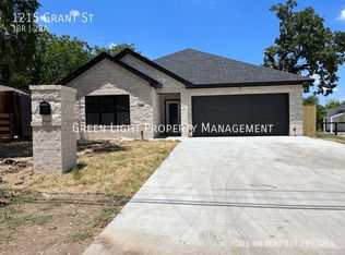 1215 Grant St, Dallas, TX 75203