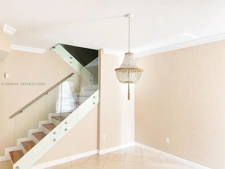 8173 SW 118th Ct — Photo 2