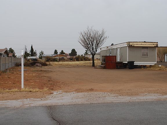 3rd image of 15055 Stacy Ann Dr