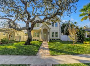 300 28th Ave N, Saint Petersburg, FL 33704
