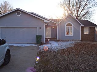 703 E Heidi Ln, Mulvane, KS 67110