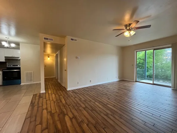 555 N Dupont Ave APT B42, Madison, TN 37115