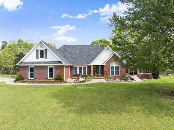 4841 Cobb Griffin Rd, Gillsville, GA 30543