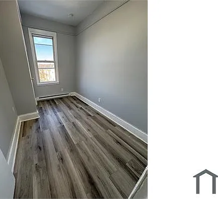 113 Webster Ave #3R — Photo 6