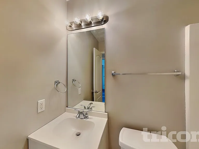 564 Brewer Dr — Photo 14