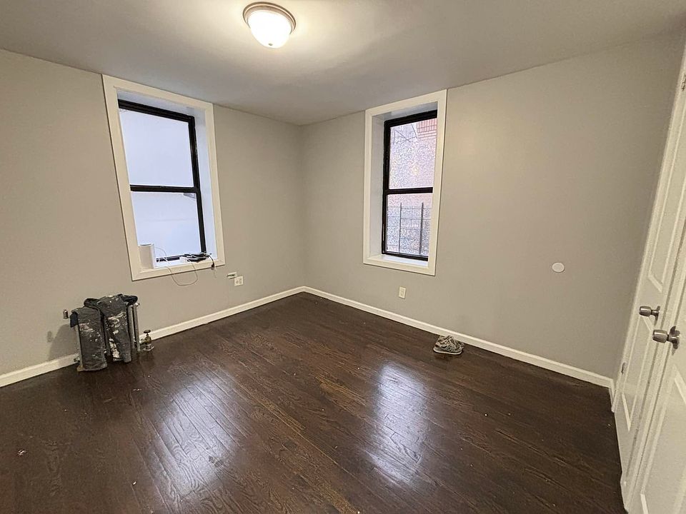 2nd image of 3520 Dekalb Ave APT 1E