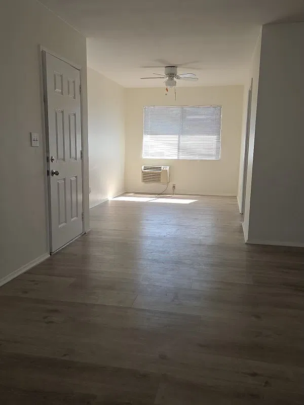 2 bed, $2,400 — Photo 1
