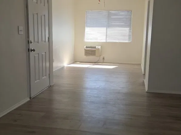 918 W Huntington Dr APT S, Arcadia, CA 91007
