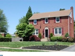 828 Sheffield Dr, Springfield, PA 19064