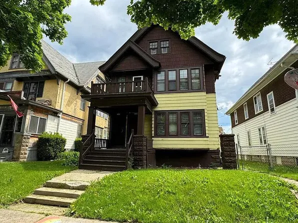 2444 N 40th STREET #2446, Milwaukee, WI 53210