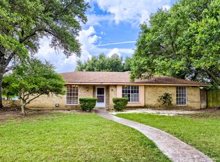508 Stony Creek Dr, Desoto, TX 75115