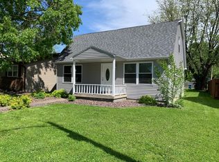 906 E Hanover St, New Baden, IL