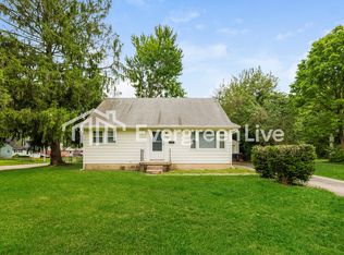 1108 Rydale Rd, Dayton, OH 45405