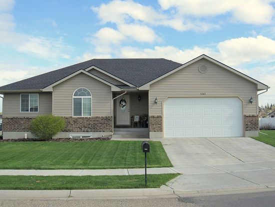 5343 Barton Ct, Ammon, ID 83406