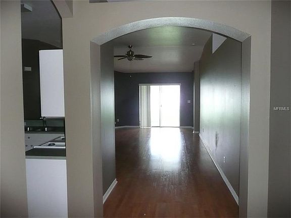 4th image of 10616 Logan Chase Ln