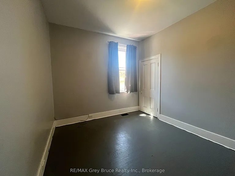 106 1st Ave S #2 — Photo 15