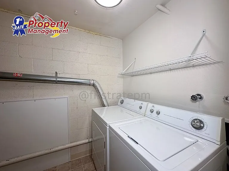 3108 1/2 N 28th St — Photo 16