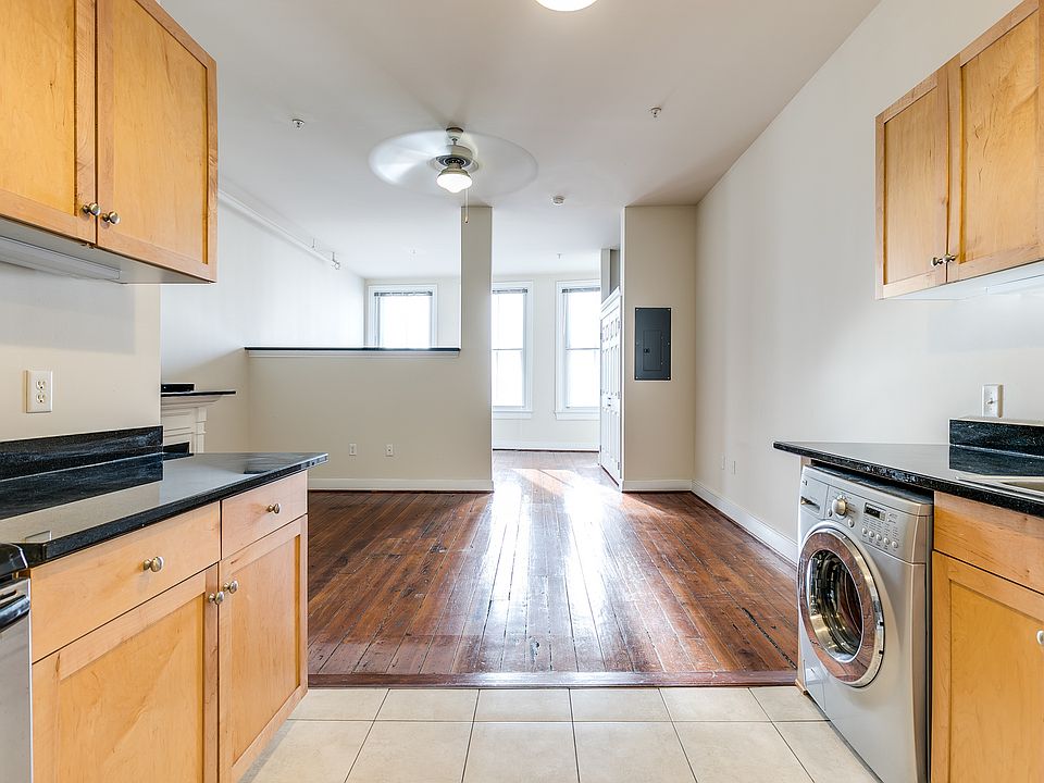 1st image of 1321 E Main St #211