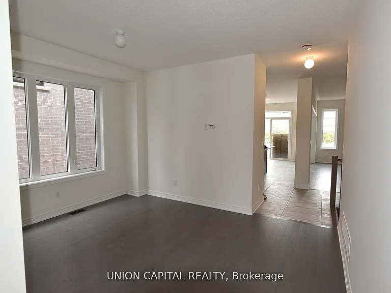 1378 Davis Loop N — Photo 21