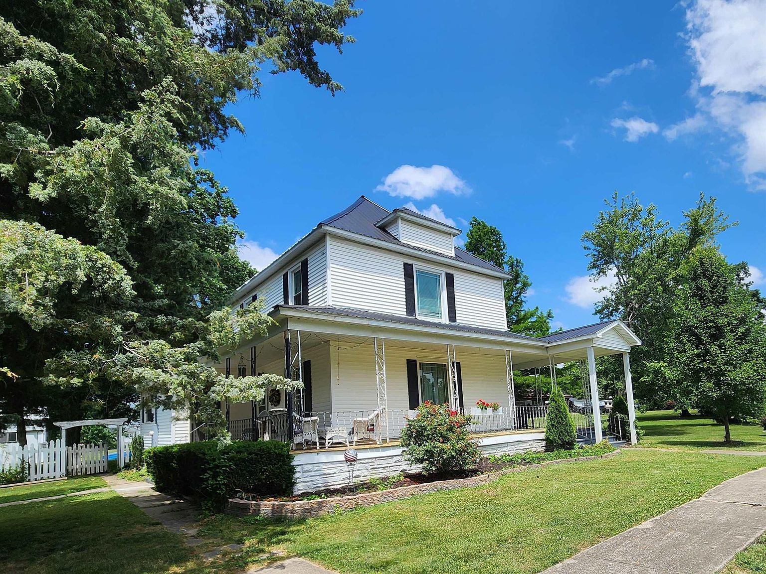 410 S 3rd St, Dahlgren, IL 62828 Zillow