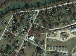 816 N D St, Poplar Bluff, MO 63901