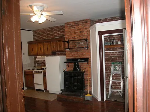 187 Saint Botolph St Photo 1