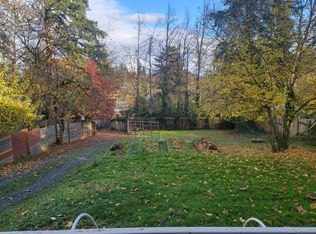 1951 Riverview St, Eugene, OR 97403