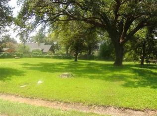 1009 Russell Ave, Port Neches, TX 77651