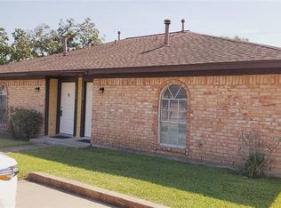 6358 Crestside Dr, Pasadena, TX 77505