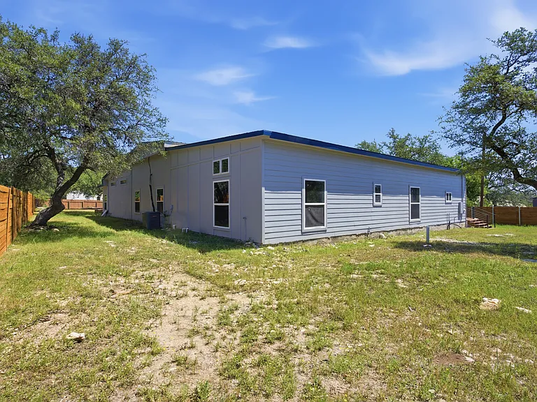 17621 Stacey Ln — Photo 6