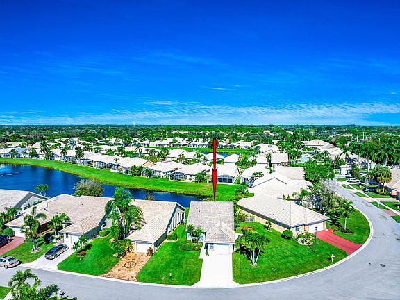 4th image of 13023 Hampton Lakes Circle