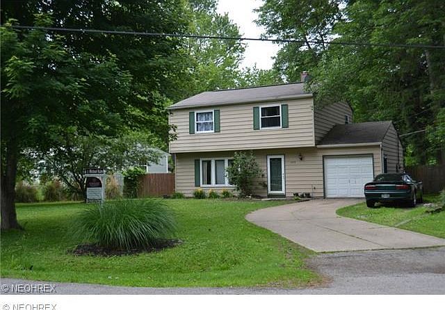 1st image of 1374 Oxford Dr