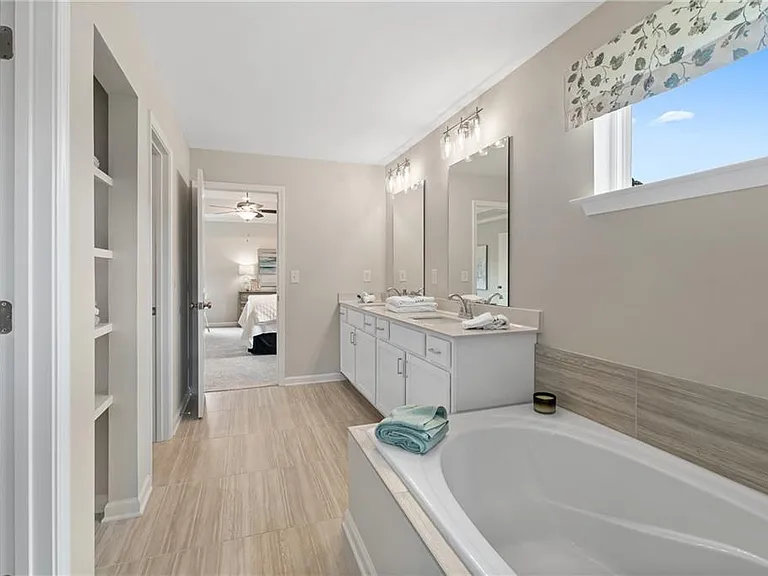 1700 Hickory Grove Rd NW — Photo 23