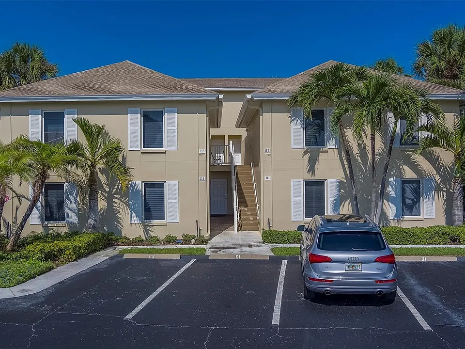 2250 Gulf Blvd #B2