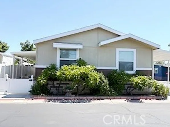 24922 Muirlands Blvd Trailer 115, Lake Forest, CA 92630