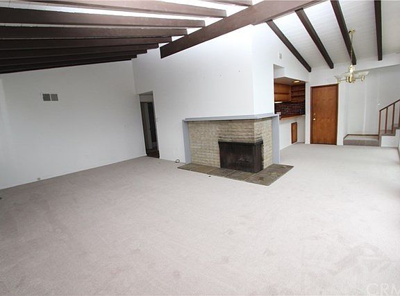 2nd image of 5201 Calle De Arboles