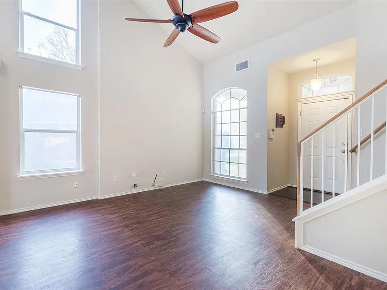 7700 Portland Trl — Photo 10